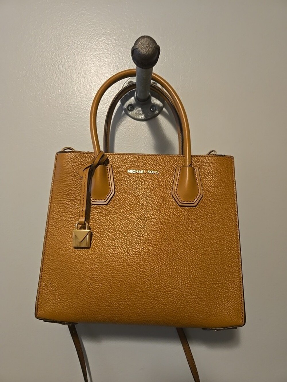 Michael Kors Mercer Medium Satchel Leather Crossbody Purse Bag